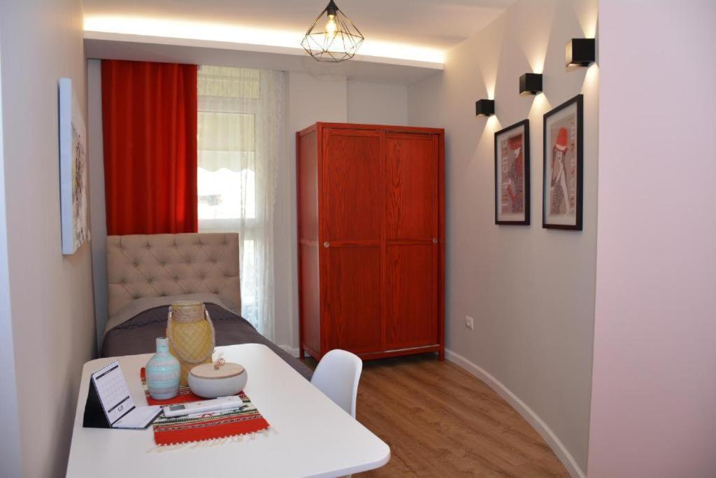 Central Comfy Apartment Tiranë Ngoại thất bức ảnh