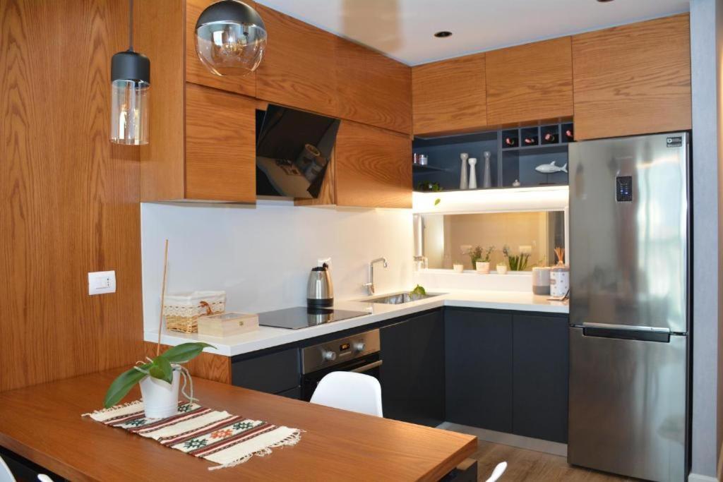 Central Comfy Apartment Tiranë Ngoại thất bức ảnh